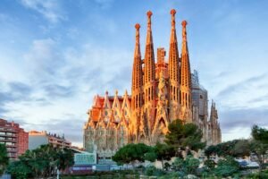 Why More and More Americans Are Choosing Spain as Their Vacation Destination